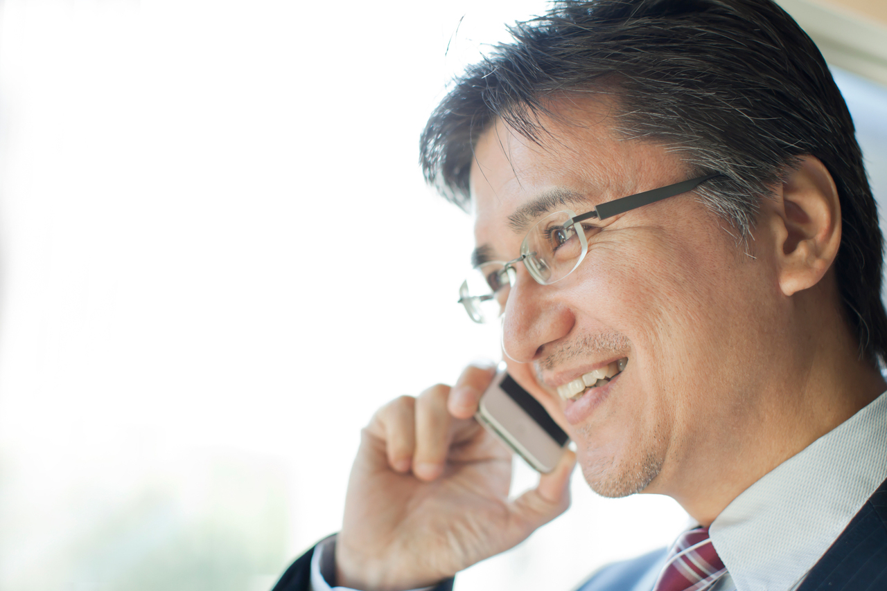 電話でお問い合わせ